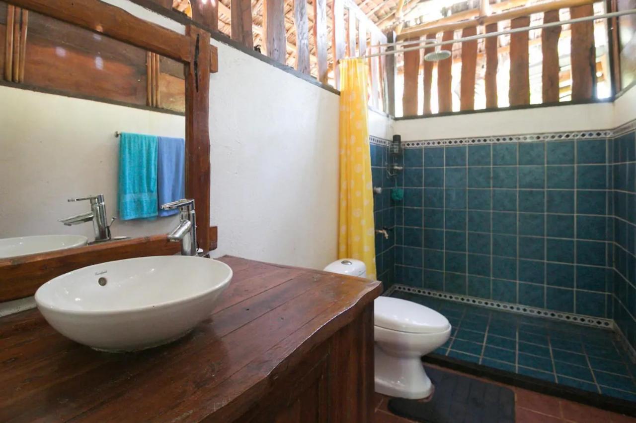 Hostel Busuanga Backpackers Concepcion  Exteriér fotografie